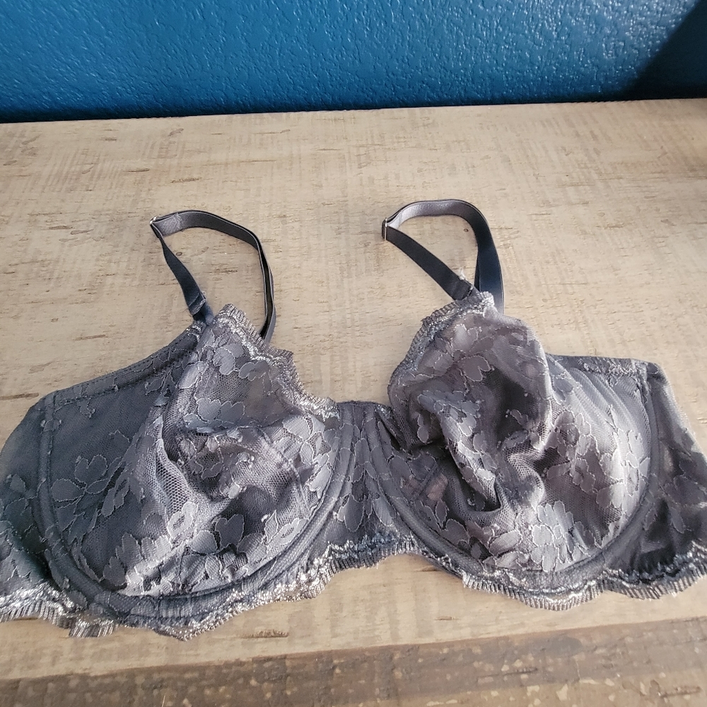 Victoria's Secret Wicked Bra 34 DDD